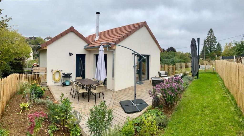 Au calme proche du centre ville, gîte avec piscine Dijon Extérieur photo