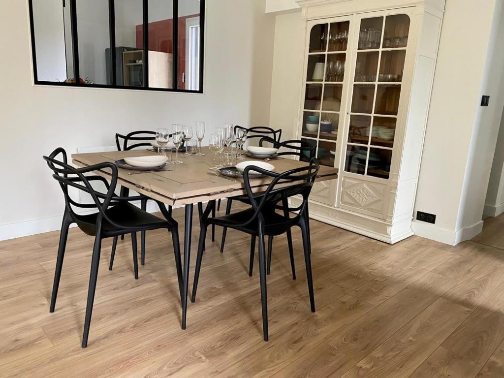 Au calme proche du centre ville, gîte avec piscine Dijon Extérieur photo