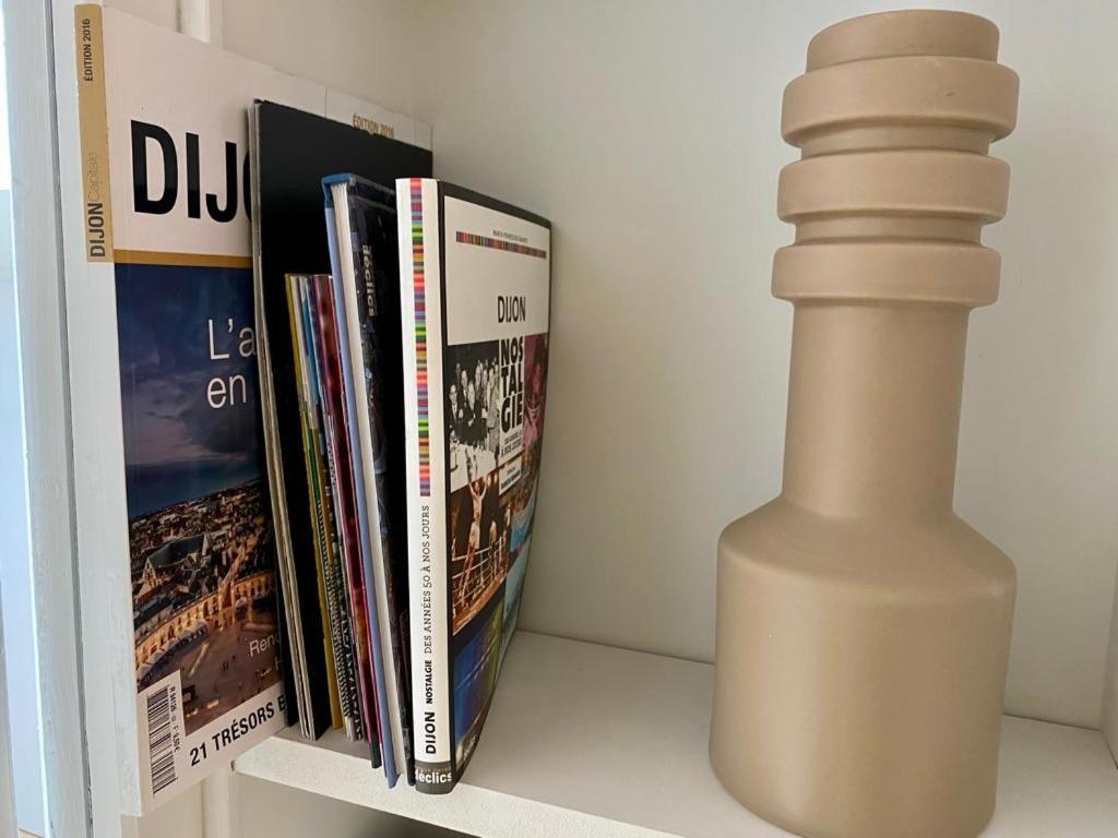 Au calme proche du centre ville, gîte avec piscine Dijon Extérieur photo